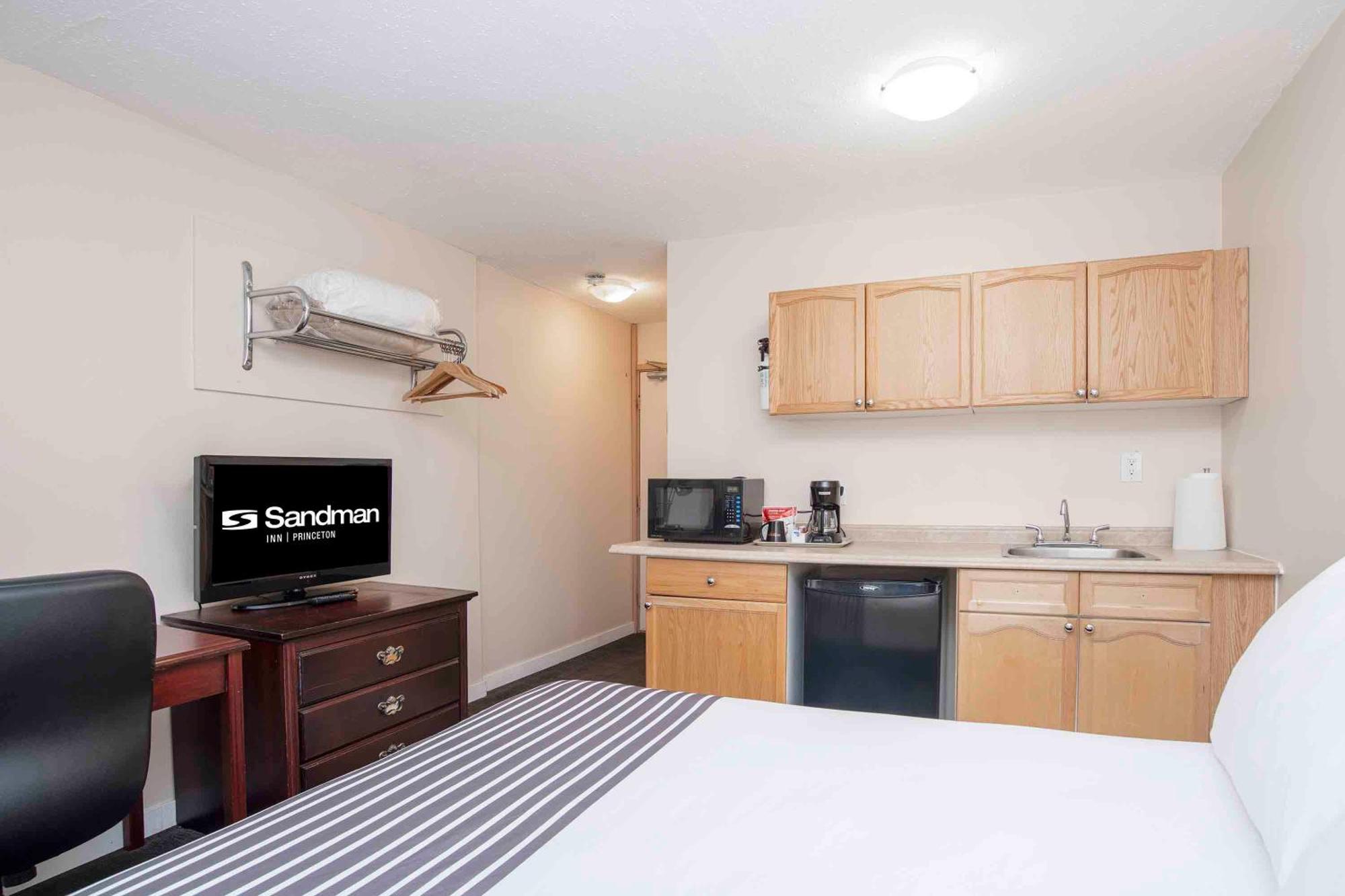 Sandman Inn Princeton Εξωτερικό φωτογραφία